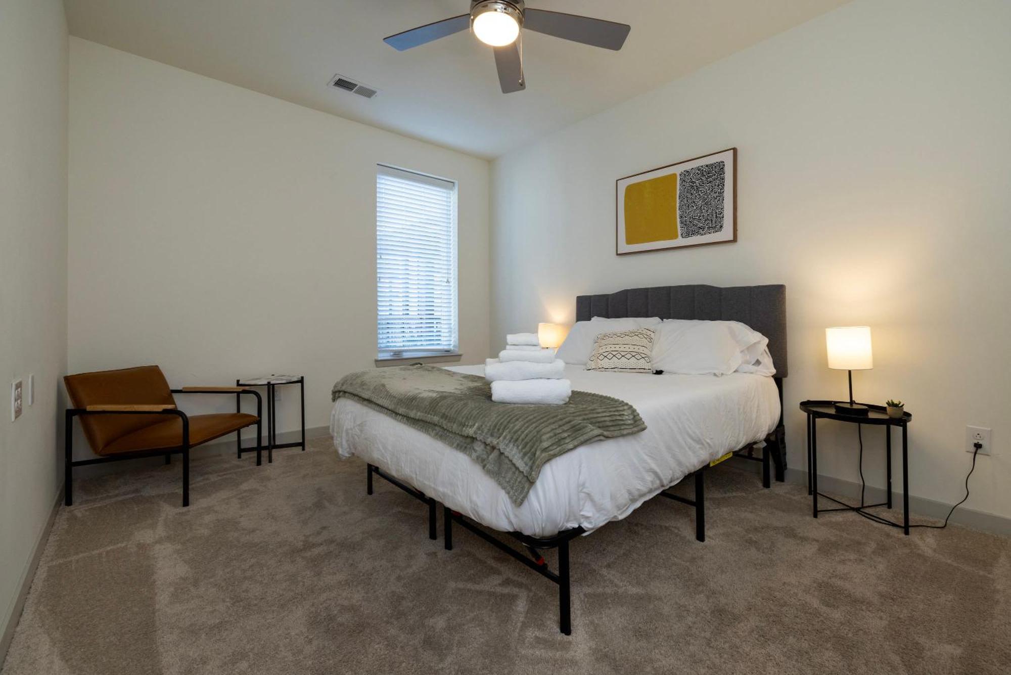 Modern Nulu 2Br Cozysuites 01 Louisville Bagian luar foto