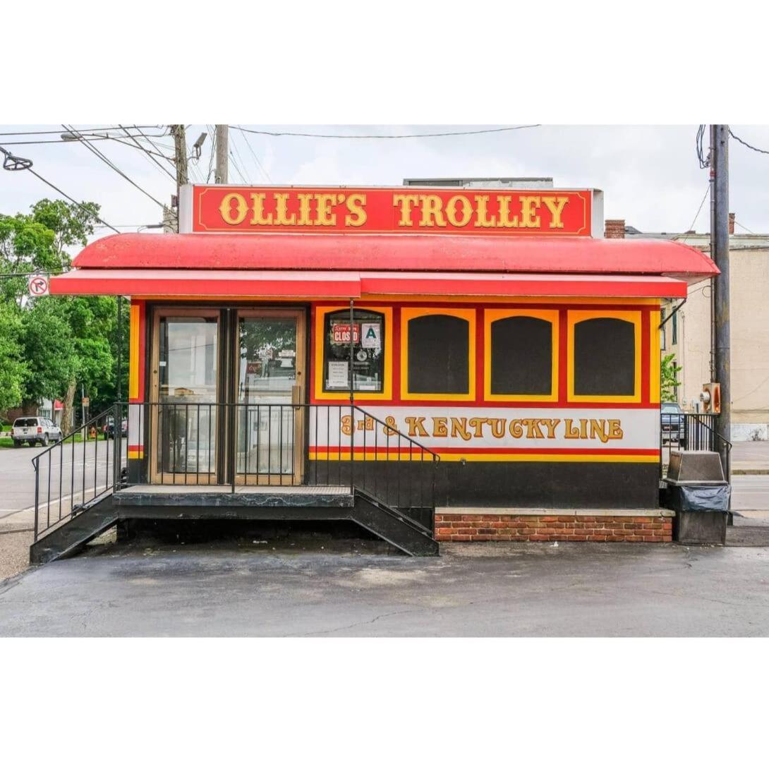 Modern Nulu 2Br Cozysuites 01 Louisville Bagian luar foto